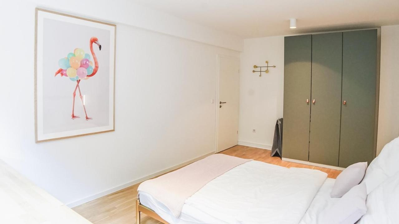 Stacey Alster Aparthotel Hamburg Room photo